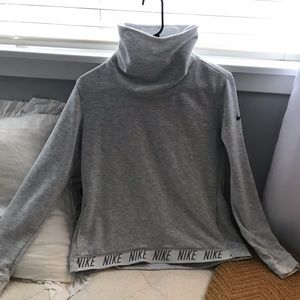 Nike Dri Fit turtleneck sweatshirt